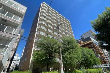 コープ野村扇町の外観(南西側から)