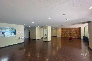 エントランスホール