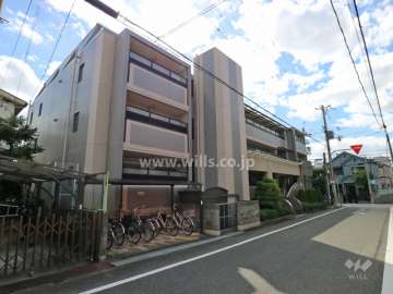 ステイツ豊中中桜塚ヒルズの外観（北東側から）