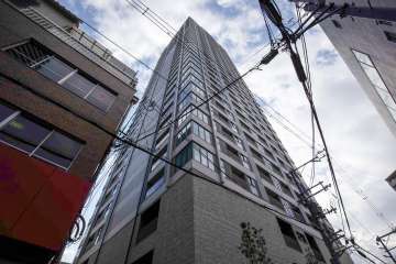 ザ・パークハウス大阪梅田タワーの外観（北側から）