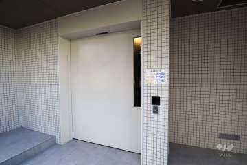 駐輪場の出入口