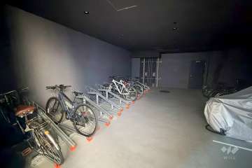 駐輪場（屋内）
