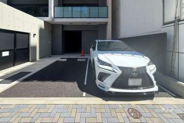 敷地内駐車場(屋外平面式)
