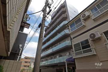 マテリア千住大橋の外観（南西側から）