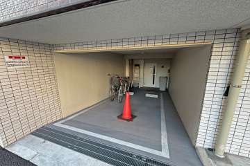 敷地内駐車場（屋内平面式）