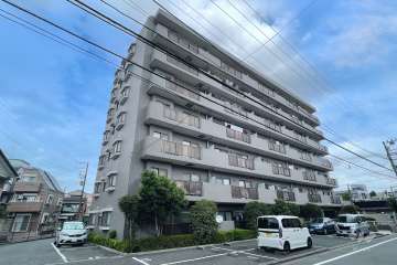 プランヴェール新川崎の外観（南側から）