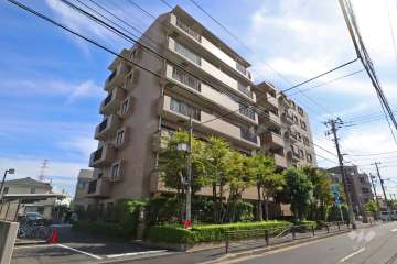 シティウインズ新川崎壱番館の外観（北西側から）