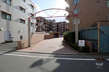 エントランスアプローチ