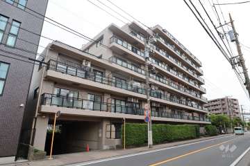 マイキャッスル新川崎の外観（南西側から）