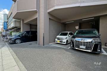 敷地内駐車場（屋外平面式）