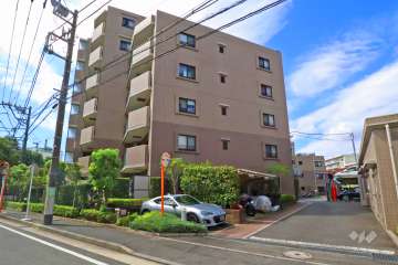 ライオンズマンション鹿島田ガーデンシティの外観(北東側から)