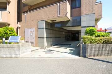 エントランスアプローチ