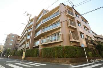 ナイスアーバンスクエア新川崎エアリーコートの外観(東側から)