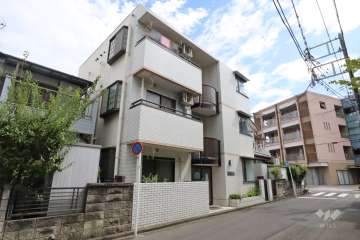 サンパレス新川崎の外観(北西側から)