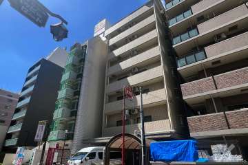 ビクセル川崎の外観（東側から）