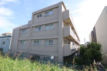 エンゼルハイム新川崎第2の外観(南西側から)