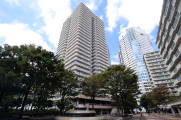 パークシティ新川崎西三番街D棟の外観(南東側から)