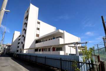 塚越住宅の外観(北西側から)