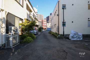 敷地北側の前面道路　