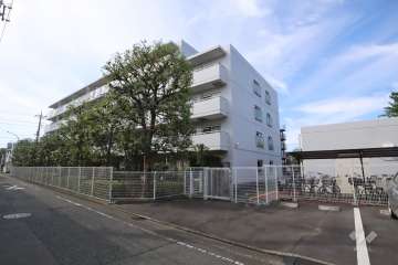 日吉ハウスの外観(北東側から)