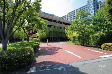 駐車場の出入り口