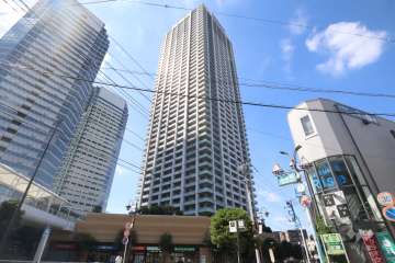 パークタワー新川崎の外観(北東側から)