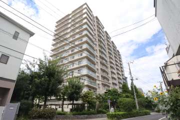 パークシティ新川崎東一番街I棟の外観（東側から）