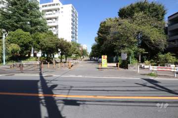 エントランスアプローチ