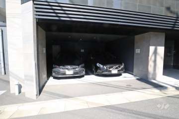 敷地内駐車場（屋内平面式）