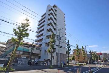 クレヴァンス川崎鹿島田の外観（北東側から）