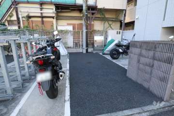 バイク置場
