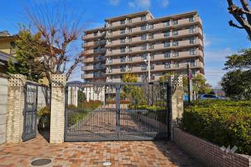 リブレカーサ逆瀬川