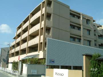 フォレストコート宝塚の外観