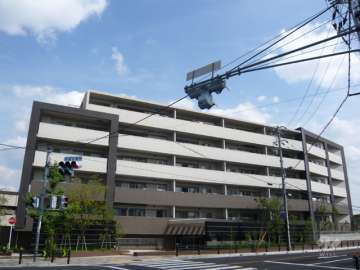 ディークラディア甲東園の外観