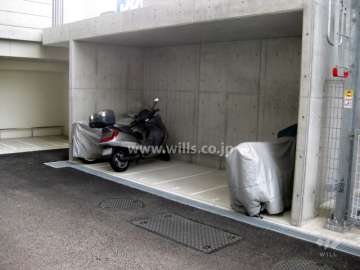バイク置き場