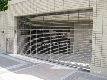 駐車場入り口