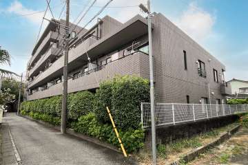 向ヶ丘遊園東ガーデンハウスの外観（北東側から）