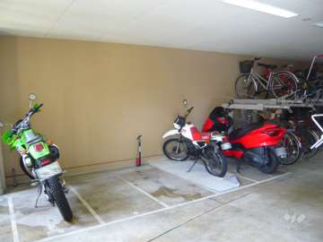 バイク置場
