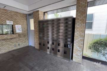 共用ポストと宅配ボックス