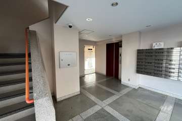 エントランスホール