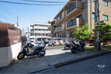 バイク置場