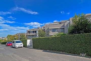 南生田アメニティホームズの外観（南西側から）