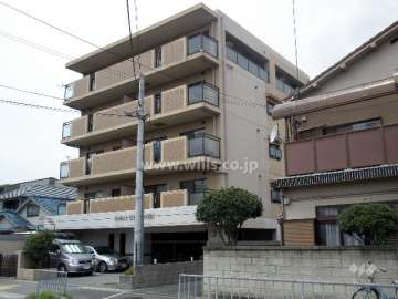 グローバル池田荘園の外観（南東から）