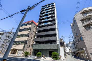 ララプレイス大阪新町ヴェレの外観（南東側から）