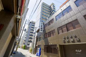 ララプレイス大阪新町ヴェレの外観（北東側から）
