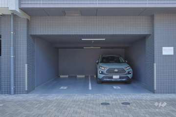 敷地内駐車場（屋内平面式）