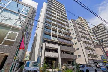 プレサンス南堀江ザ・センスの外観（南西側から）