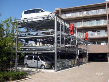 敷地内駐車場（機械式）