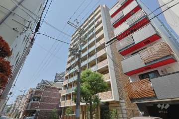 アスヴェル梅田WESTの外観（南東側から）