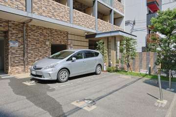 敷地内駐車場（屋外平面式）